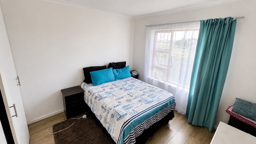 3 Bedroom Property for Sale in Heiderand Western Cape